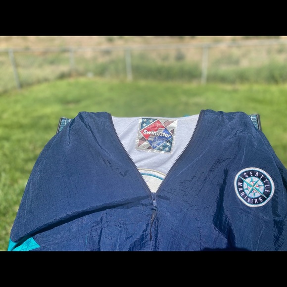 Vintage Quarter-Zip - Picture 7 of 7